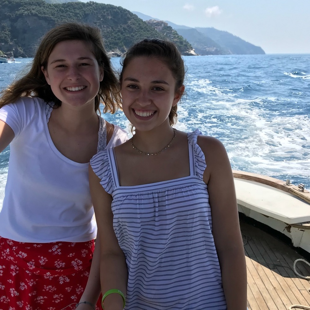 Meet your Posher, Olivia